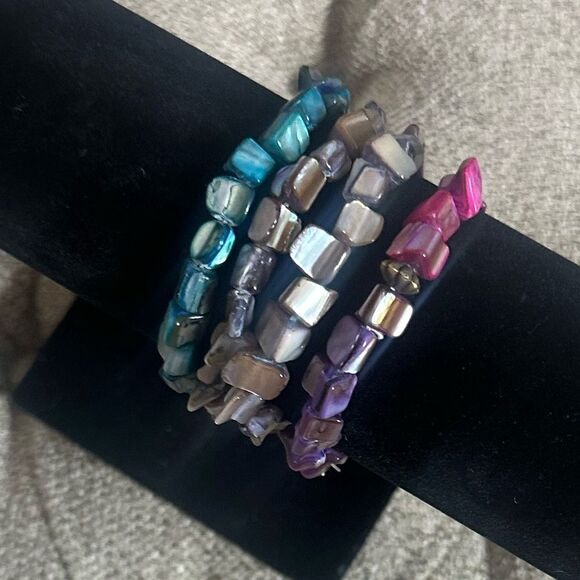 Stretch Beaded Bracelet Bundle - Picture 3 of 15